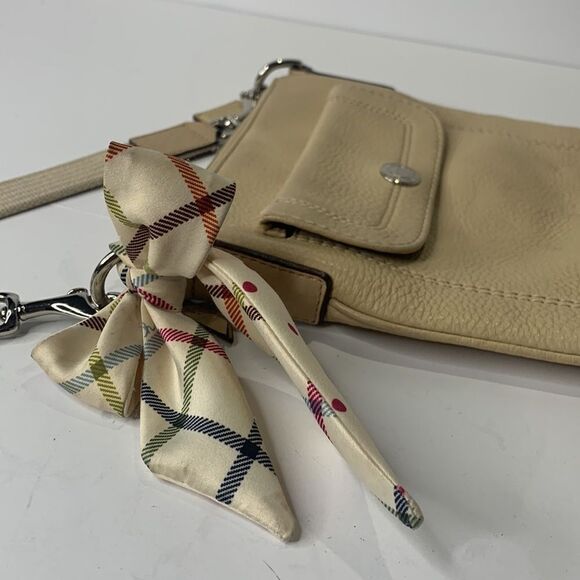 Coach beige pebbled leather plaid/polka-dot bow crossbody bag - Picture 5 of 8